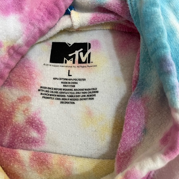 MTV Tie Dye Crop Top Sweater - Picture 3 of 5